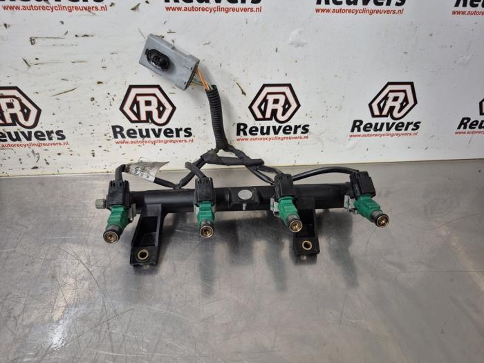 Usagé Système d'injection Peugeot Partner 1.4 Prix € 30,00 Règlement à la marge proposé par Autorecycling Reuvers B.V.