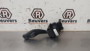 Begagnade Indikatorbrytare Ford Focus 3 1.6 Ti-VCT 16V 105 Pris € 15,00 Marginaltabell erbjuds av Autorecycling Reuvers B.V.