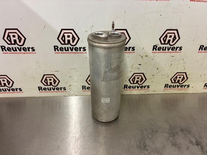 Usagé Déshydrateur clim Renault Zoé (AG) R90 Prix € 40,00 Règlement à la marge proposé par Autorecycling Reuvers B.V.