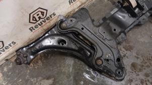 Subframe from a Peugeot 208 I (CA/CC/CK/CL) 1.2 Vti 12V PureTech 82 2016