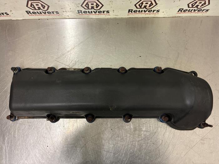Gebrauchte Ventildeckel Jeep Grand Cherokee (WH/WK) 4.7i V8 Preis € 50,00 Margenregelung angeboten von Autorecycling Reuvers B.V.