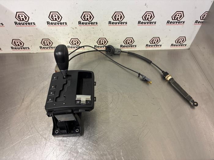 Gebrauchte Schaltbox Jeep Grand Cherokee (WH/WK) 4.7i V8 Preis € 100,00 Margenregelung angeboten von Autorecycling Reuvers B.V.