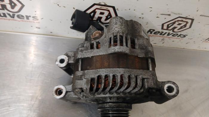 Dynamo van een MINI Mini (R56) 1.6 16V One 2010