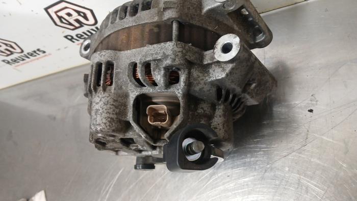 Dynamo van een MINI Mini (R56) 1.6 16V One 2010