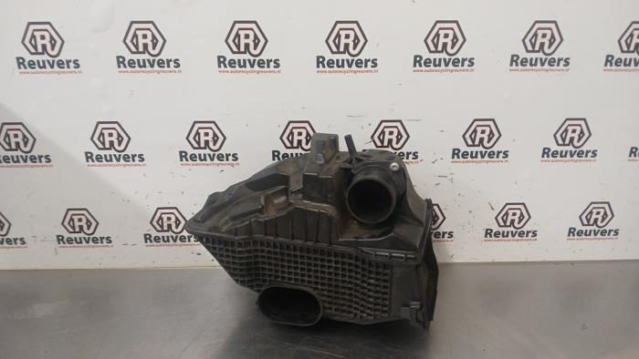 Gebrauchte Luftfiltergehäuse Renault Clio IV (5R) 0.9 Energy TCE 90 12V Preis € 30,00 Margenregelung angeboten von Autorecycling Reuvers B.V.