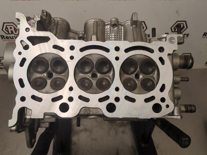 Begagnade Topplock Mitsubishi Space Star (A0) 1.0 12V Pris € 350,00 Marginaltabell erbjuds av Autorecycling Reuvers B.V.