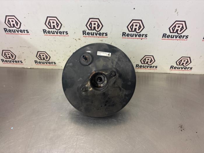 Usagé Servo frein Daihatsu Materia 1.3 16V Prix € 35,00 Règlement à la marge proposé par Autorecycling Reuvers B.V.
