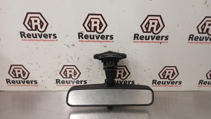Usados Retrovisor interior Daihatsu Materia 1.3 16V Precio € 20,00 Norma de margen ofrecido por Autorecycling Reuvers B.V.