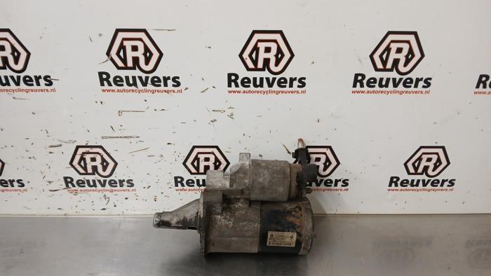 Used Starter Dodge Journey 2.7 V6 R/T 24V FFV Price € 35,00 Margin scheme offered by Autorecycling Reuvers B.V.