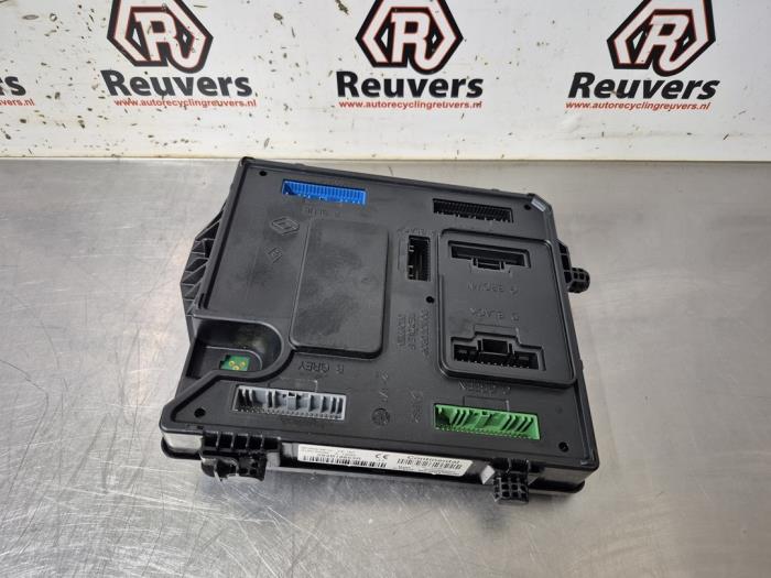 Used Body control computer Renault Zoé (AG) 46kW Price € 50,00 Margin scheme offered by Autorecycling Reuvers B.V.