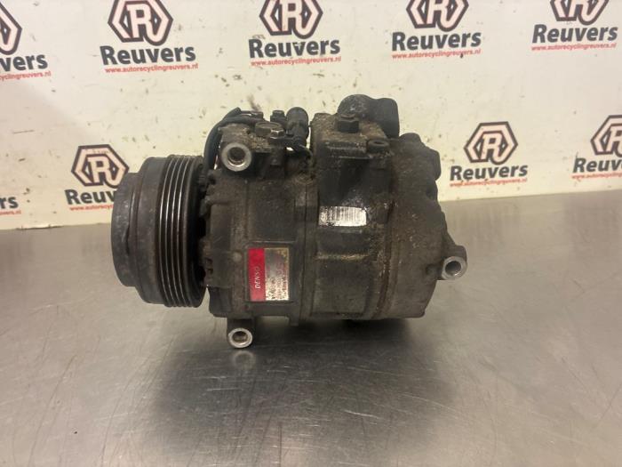 Usagé Compresseur de clim BMW 5 serie (E39) 523i 24V Prix € 75,00 Règlement à la marge proposé par Autorecycling Reuvers B.V.