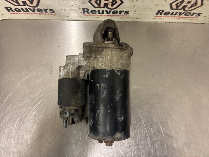 Usagé Démarreur BMW 5 serie (E39) 523i 24V Prix € 25,00 Règlement à la marge proposé par Autorecycling Reuvers B.V.