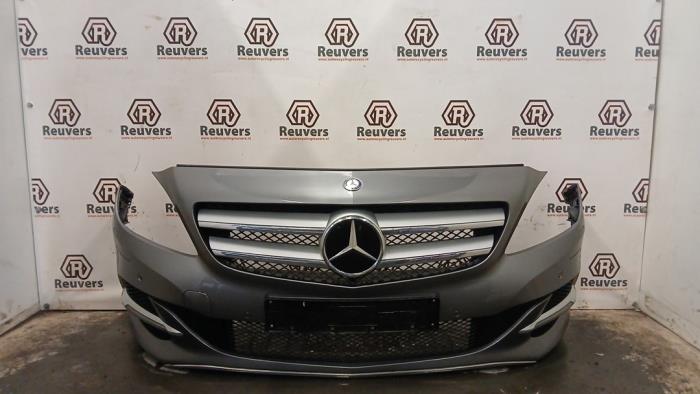 Usados Parachoques Mercedes B Electric Drive (W242) B-250 e Precio € 800,00 Norma de margen ofrecido por Autorecycling Reuvers B.V.
