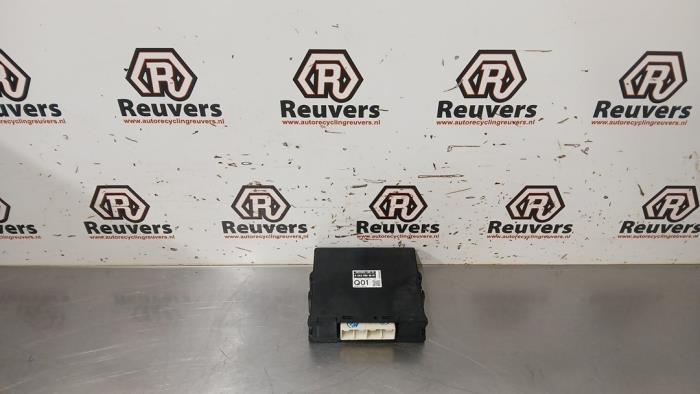 Używane Modul hamulca postojowego Mercedes B Electric Drive (W242) B-250 e Cena € 60,00 Procedura marży oferowane przez Autorecycling Reuvers B.V.