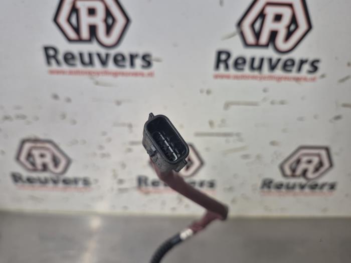 Sonde lambda d'un Renault Megane III Grandtour (KZ) 1.2 16V TCE 115 2012