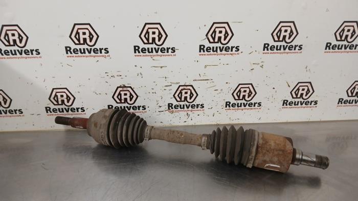 Gebrauchte Antriebswelle links vorne Chevrolet HHR 2.4 16V Preis € 50,00 Margenregelung angeboten von Autorecycling Reuvers B.V.