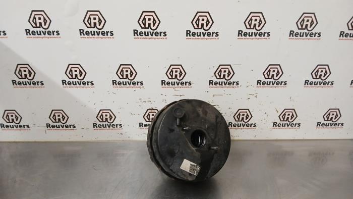 Usados Servofreno Chevrolet HHR 2.4 16V Precio € 75,00 Norma de margen ofrecido por Autorecycling Reuvers B.V.