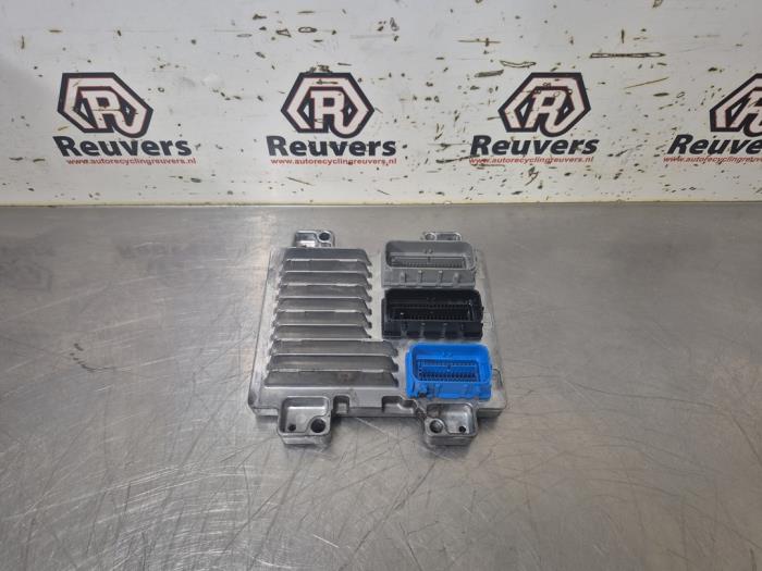 Used Engine management computer Opel Meriva (B) 1.4 Turbo 16V ecoFLEX Price € 75,00 Margin scheme offered by Autorecycling Reuvers B.V.