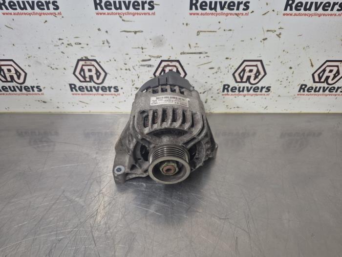 Begagnade Dynamo Ford Ka II 1.2 Pris € 35,00 Marginaltabell erbjuds av Autorecycling Reuvers B.V.