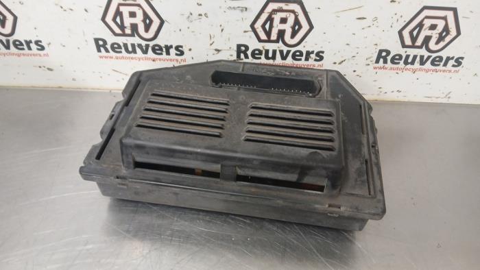 Engine management computer from a Jeep Cherokee (XJ) 4.0 i 1997