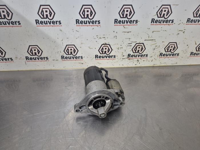 Used Starter Jeep Cherokee (XJ) 4.0 i Price € 40,00 Margin scheme offered by Autorecycling Reuvers B.V.