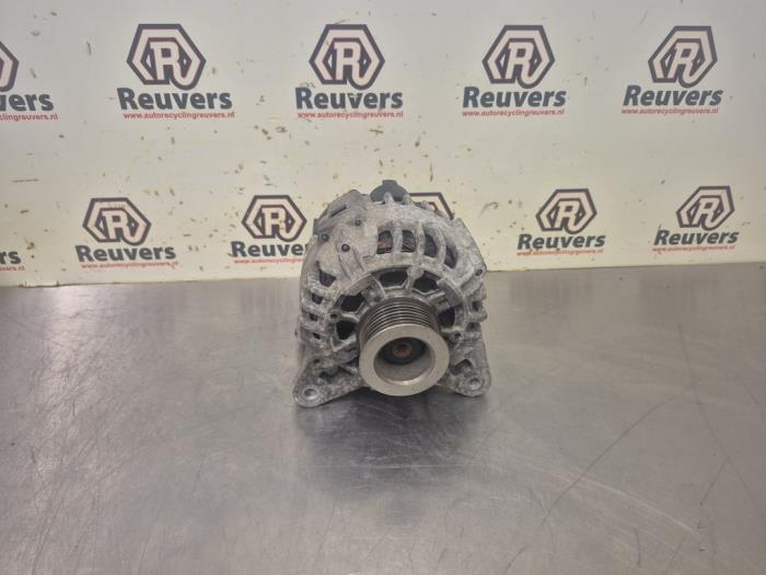Used Dynamo Renault Twingo II (CN) 1.2 16V Price € 35,00 Margin scheme offered by Autorecycling Reuvers B.V.