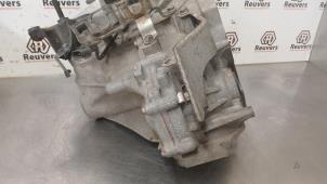 Getriebe van een Mitsubishi Space Star (A0) 1.0 12V 2013