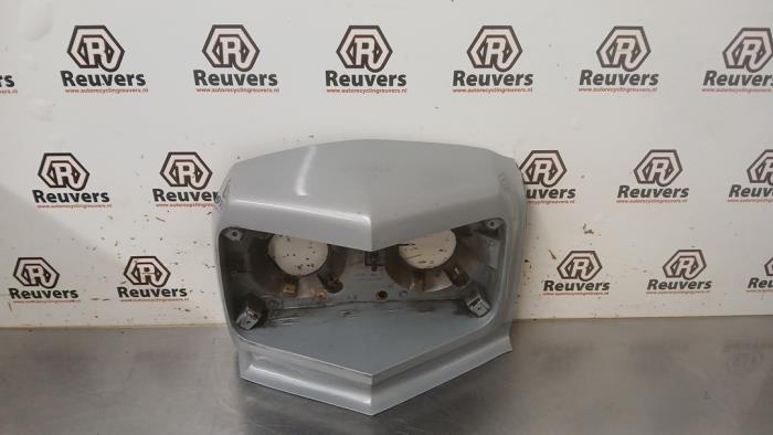 Begagnade Front Oldsmobile Delta Pris € 75,00 Marginaltabell erbjuds av Autorecycling Reuvers B.V.