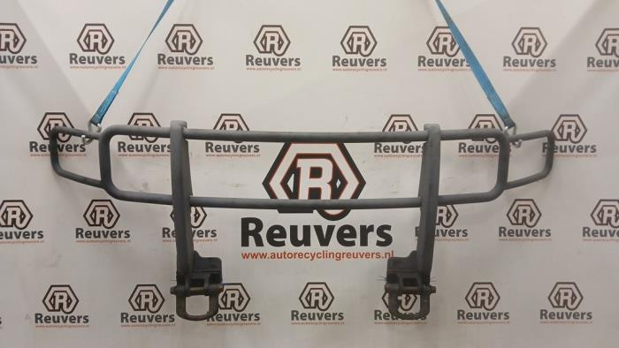 Begagnade Frontbåge Hummer H3 3.5 20V Pris € 125,00 Marginaltabell erbjuds av Autorecycling Reuvers B.V.