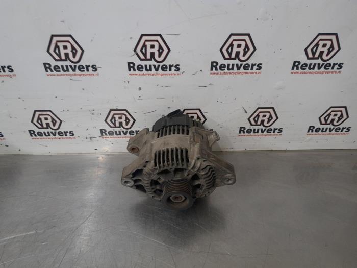 Begagnade Dynamo Opel Sintra 2.2i GLS,CD 16V Pris € 35,00 Marginaltabell erbjuds av Autorecycling Reuvers B.V.