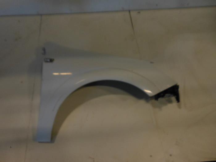 Front wing, right from a Opel Astra 2006