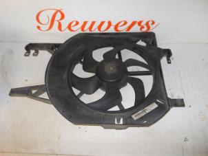 Used Cooling fans Opel Vivaro Price € 75,00 Margin scheme offered by Autorecycling Reuvers B.V.