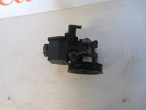 Used Power steering pump Mercedes C (W202) 1.8 C-180 16V Price € 50,00 Margin scheme offered by Autorecycling Reuvers B.V.