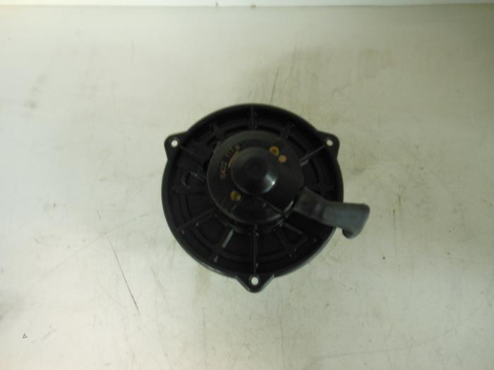 Silnik wentylatora nagrzewnicy z Mazda Demio (DW) 1.3 16V 1999