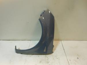 Used Front wing, left Renault Scénic II (JM) 1.5 dCi 80 Price € 35,00 Margin scheme offered by Autorecycling Reuvers B.V.