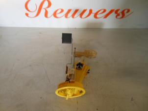 Used Electric fuel pump BMW 3 serie Touring (E30/5) 316i Price € 35,00 Margin scheme offered by Autorecycling Reuvers B.V.