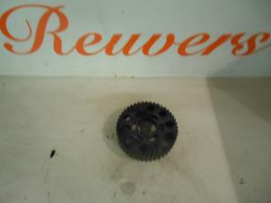 Used Camshaft sprocket Volkswagen Touran (1T1/T2) 1.9 TDI 105 Price € 35,00 Margin scheme offered by Autorecycling Reuvers B.V.