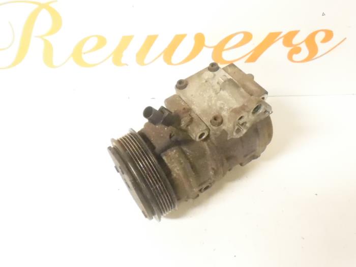 Gebrauchte Klimapumpe Kia Carnival 1 (FLB) 2.9 TD 16V Preis € 100,00 Margenregelung angeboten von Autorecycling Reuvers B.V.