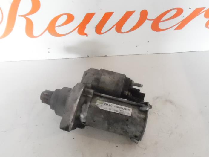 Begagnade Startmotor Volkswagen Polo IV (9N1/2/3) 1.6 16V Pris € 35,00 Marginaltabell erbjuds av Autorecycling Reuvers B.V.