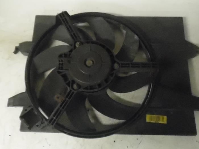 Cooling fans from a Ford Fusion 1.4 16V 2003