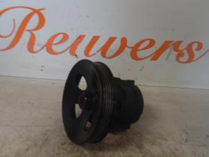 Used Power steering pump Opel Vectra B (38) 1.6 16V Ecotec Price € 35,00 Margin scheme offered by Autorecycling Reuvers B.V.