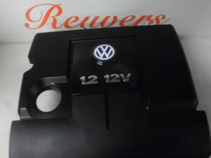 Używane Obudowa filtra powietrza Volkswagen Polo III (6N2) 1.4 Cena € 25,00 Procedura marży oferowane przez Autorecycling Reuvers B.V.