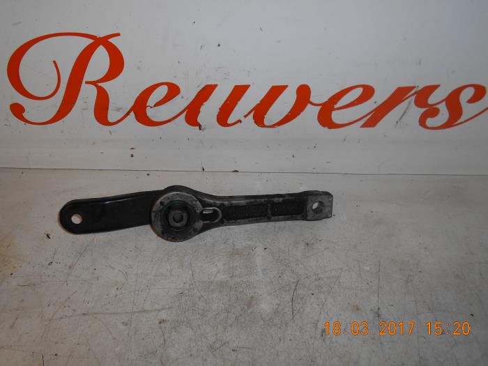 Begagnade Motorfäste Volkswagen Golf V (1K1) 1.4 16V Pris € 25,00 Marginaltabell erbjuds av Autorecycling Reuvers B.V.