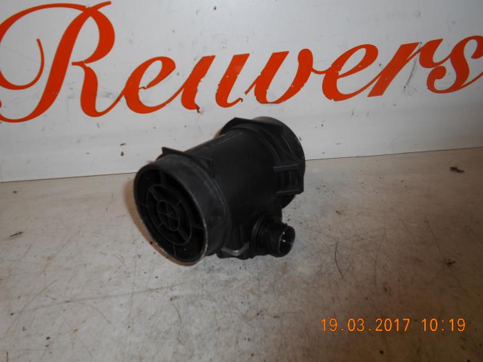 Begagnade Luftflödesmätare BMW 5 serie (E39) 523i 24V Pris € 35,00 Marginaltabell erbjuds av Autorecycling Reuvers B.V.