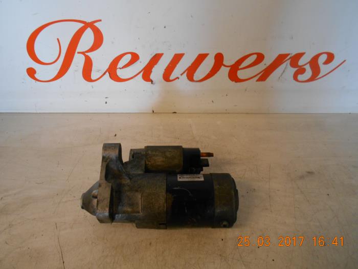 Used Starter Renault Megane II (BM/CM) 1.9 dCi 120 Price € 35,00 Margin scheme offered by Autorecycling Reuvers B.V.