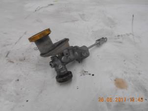 Used Clutch master cylinder Subaru Forester (SG) 2.0 16V X Price € 35,00 Margin scheme offered by Autorecycling Reuvers B.V.