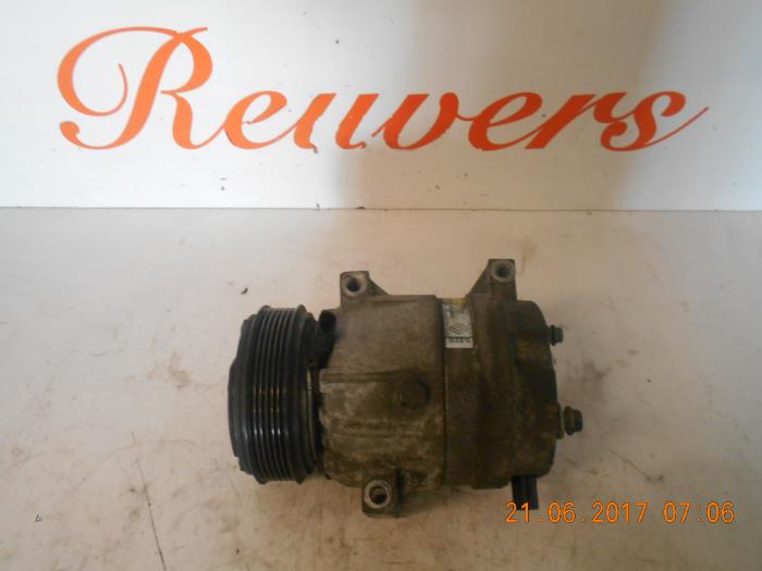 Gebrauchte Klimapumpe Renault Laguna II Grandtour (KG) 1.9 dCi 120 Preis € 70,00 Margenregelung angeboten von Autorecycling Reuvers B.V.