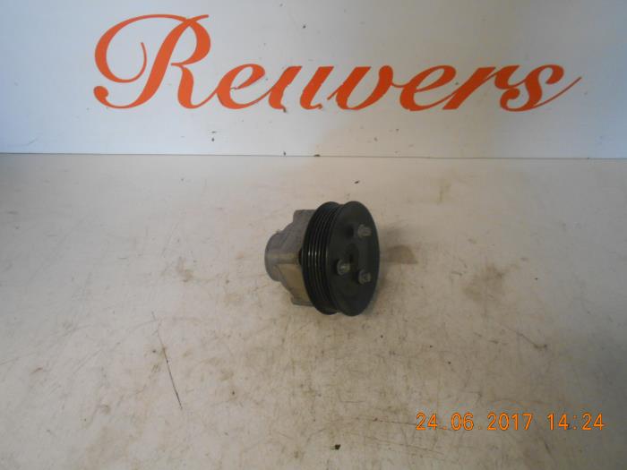 Usagé Pompe direction assistée Opel Astra G Caravan (F35) 2.0 Di 16V Prix € 35,00 Règlement à la marge proposé par Autorecycling Reuvers B.V.