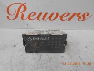 Used Odometer KM Renault Express/Rapid/Extra 1.4i Break,Tole Price € 45,00 Margin scheme offered by Autorecycling Reuvers B.V.