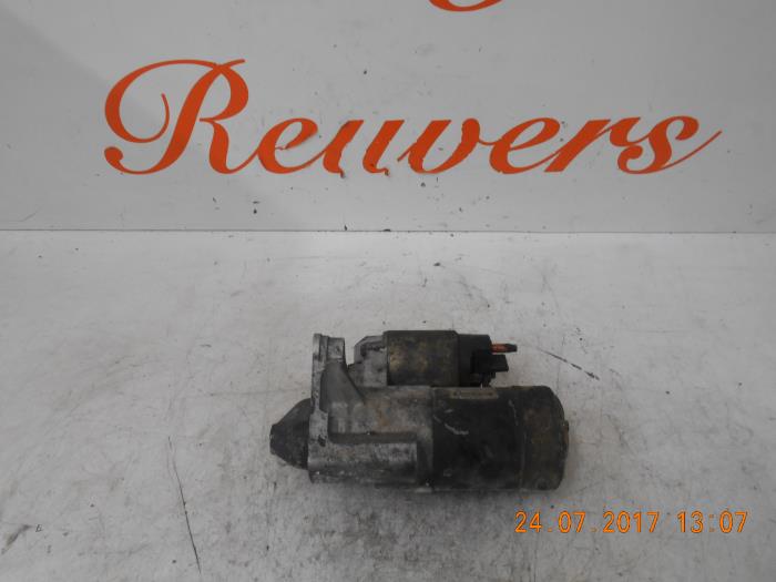 Gebrauchte Anlasser Renault Laguna II Grandtour (KG) 1.9 dCi 100 Preis € 40,00 Margenregelung angeboten von Autorecycling Reuvers B.V.